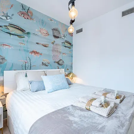 Apartamento 797 Rentals-el Patio Andaluz En La Carihuela 1 Min Playa *